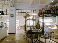 大堂-洪小鹏生活美学馆(领SHOW天地店)