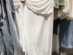 -URBAN REVIVO(七宝领展广场店)