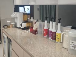 -Z.X HAIR SALON张新美业