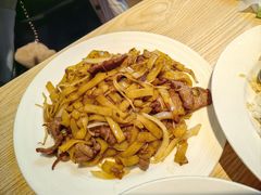 -滋味满屋美食坊(上海街店)