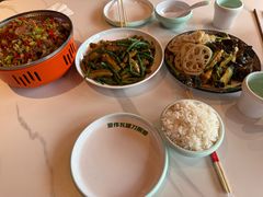 -亚伟瓦罐面美食城(淇县总店)