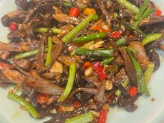 -红樱桃·欢乐餐厅(太原里店)
