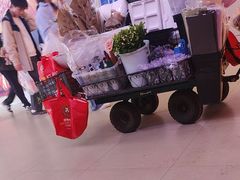 -万达广场(南昌红谷滩店)