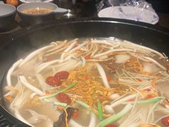 -九牧鱻·渝老鬼重庆火锅(人民路店)