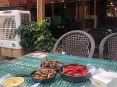 -去吃小龙虾·江湖菜·烧烤(南滨路店)