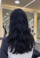 -十六番发型师事务所