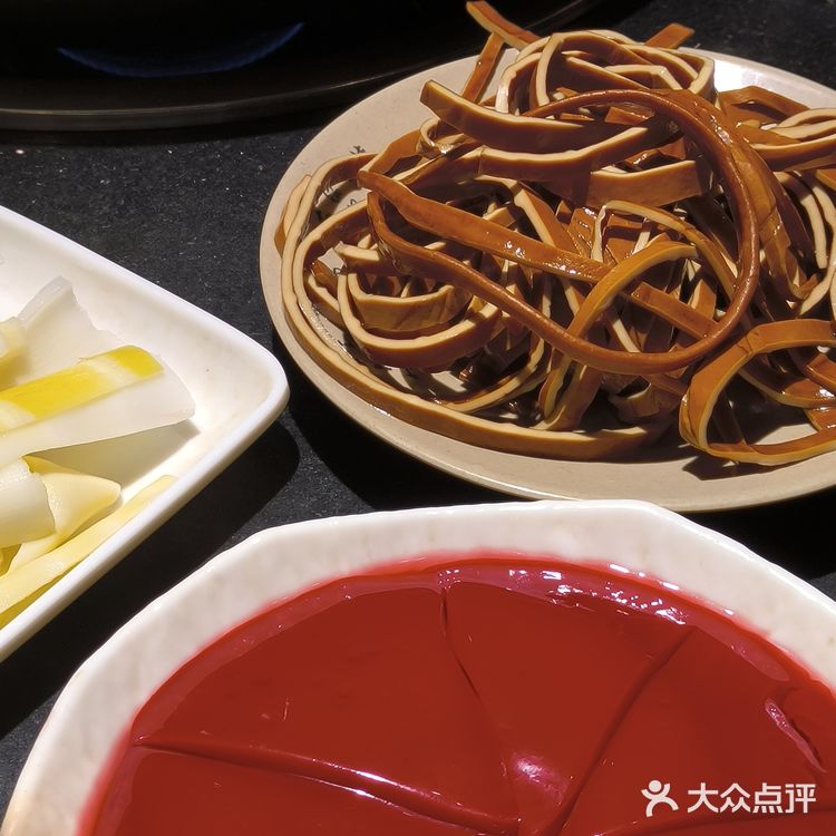 成都杜甫草堂必吃火锅 必须有它的席位