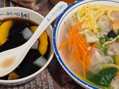 -长人馄饨铺(解放街店)