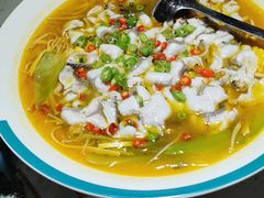 -溪雨观酸菜鱼(莘松路店)