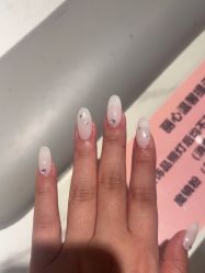 -丽心自助美甲美睫