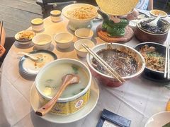 -吴越荣记苏州菜·松鼠桂鱼100%活鱼现做(月光码头店)