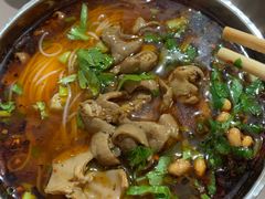 -刘二姐肥肠米粉(总店)