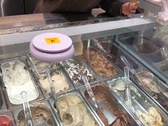 -VENCHI 闻绮(上海佛罗伦萨小镇店)