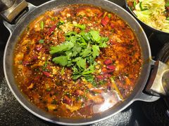 -万重锦·人文川菜馆(骡马市店)