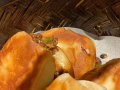 酥皮肉夹馍-甄御•海鲜新青岛菜(麦岛店)