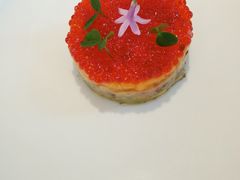 甜虾芒果果配鱼子酱-青岛遇见米兰(八大关店)