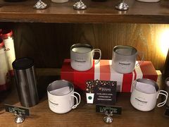零售区-星巴克(舟山蜈蚣峙店)