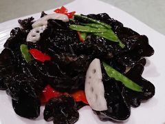 -阿三鱼头泡饼·家常菜