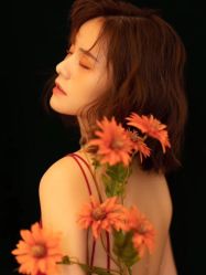 -索菲亚婚纱摄影