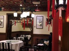 -梅龙镇酒家(南京西路总店)