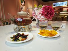-金私燕鲜炖燕窝(万达店)