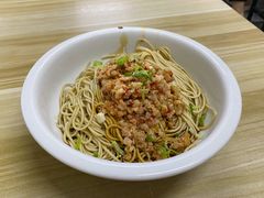 -陀块头面馆(梅岭南路店)