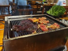精品肥瘦牛肉-丹东特色烤肉(学府路一部店)