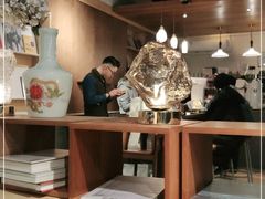 大堂-春风习习