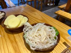 -乐闹闹重庆火鍋(民治店)