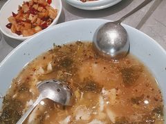 -姚姚酸菜鱼·金戈戈香港豉油鸡(喜荟城联名店)