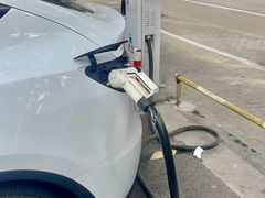 -富君租车(外滩店)