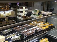 面包甜点陈列柜-幸福西饼面包茶饮(车公庙店)