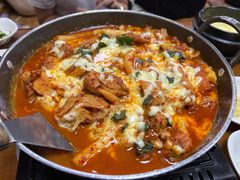 春川炒鸡排-亲昵春川鸡排(韩国美食街店)