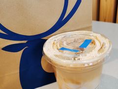 -瑞幸咖啡(凯德埃德蒙顿路店)