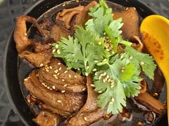 -天天向上素食餐厅(五台山店)
