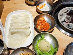 -极简·炭火烤肉主题餐厅·龙虾烧烤·烤羊排(宝龙店)