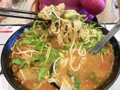 -肥汁米蘭香港米线(长宁来福士店)