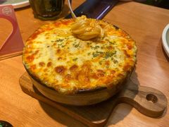 -Dragon Pizza•圆脸龙披萨·牛排餐厅