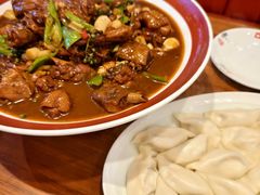 沂蒙山炒鸡-渔家风味·鲅鱼水饺·央视展播·海鲜天津菜(开发区店)