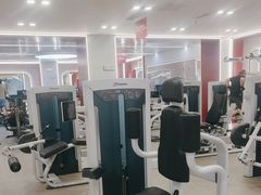 -英派斯健身旗舰店(海信国际中心馆)