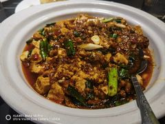 -黄泥岗·地道湖北菜(奥特莱斯店)