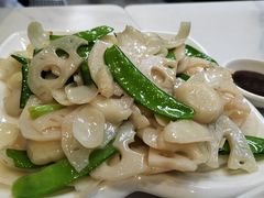 -香港新发烧腊茶餐厅(水围店)