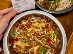 -李氏紫竹林卤粉(火车站店)