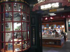 -优衣库(昆明爱琴海购物公园店)