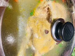 一只鸡火锅-七八冷面·延边朝鲜族美食(圣熙八号店)