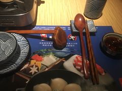 餐具摆设-舞漁日料美人胶原锅(陆家嘴中心店)
