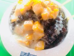 鲜芒果红豆炼乳刨冰-梁子刨冰王&梁小糖(王顶堤店)