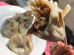 -严氏重油烧麦(民权路店)