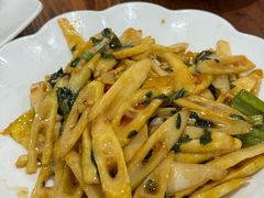 -南记食粥坊·宵夜大排档(卫国路店)