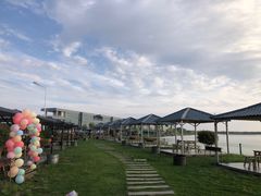-上海南汇嘴大堤酒店
